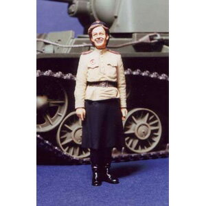 JAN 4544032035730 タカハシモデリング 1/35 ソ連軍女性兵 1943-45 レジン製 有限会社バウマン ホビー 画像