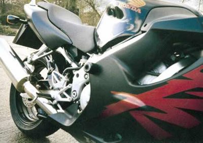 JAN 4571381450549 ネクサス R&G クラッシュプロテクター 株式会社ネクサス 車用品・バイク用品 画像