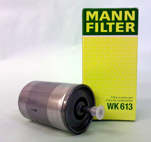 EAN 4011558900601 MANN　燃料フィルター　WK 834/1　（アウディ/RS6）　4BBCYF 車用品・バイク用品 画像