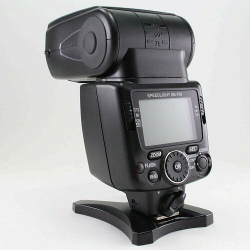 UPC 0018208048083 Nikon SB-700 AF Speedlight Flash for Nikon Digital SLR Cameras 家電 画像